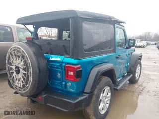 2020 Jeep Wrangler Sport S with VIN 1C4GJXAN4LW263737, listed as a IAAI auction lot 41983063 with 38,209 mi miles. Bid and sale history available at carsss.com. Image 4.