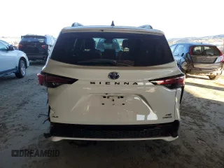 2021 Toyota Sienna XSE with VIN 5TDDSKFC1MS014467, listed as a Copart auction lot 88080825 with 49,199 mi miles and Salvage Title. Bid and sale history available at carsss.com. Image 6.