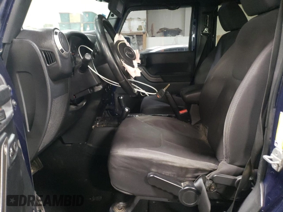 2013 Jeep Wrangler Unlimited Sport z VIN 1C4BJWDG5DL529707, wystawiony jako Copart lot #48436325 z przebiegiem 142 661 mil mil oraz Szkoda całkowita • Salvage title. Historia ofert i sprzedaży dostępna na DreamBid. Obrazek 7.