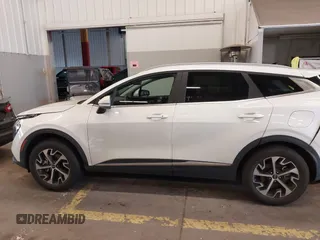 2023 Kia Sportage Hybrid EX with VIN KNDPVCAG7P7081139, listed as a IAAI auction lot 41859785 with 22,722 mi miles. Bid and sale history available at carsss.com. Image 15.