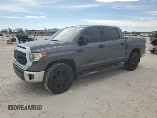 2018 Toyota Tundra 2WD SR5 with VIN 5TFEY5F18JX241860, listed as a Copart auction lot 89188585 with 73,028 mi miles and Clean Title. Bid and sale history available at carsss.com. Image 1.