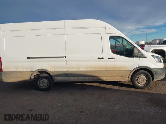 2023 Ford Transit Cargo с VIN 1FTBR3X80PKB45078, выставлен на аукционе IAAI как лот 41487801 с пробегом 39 060 миль миль и . История ставок и продаж доступна на DreamBid. Изображение 13.