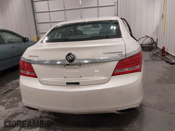2014 Buick LaCrosse Leather with VIN 1G4GC5G36EF212405, listed as a IAAI auction lot 41472593 with 200,938 mi miles and . Bid and sale history available at DreamBid. Image 16.