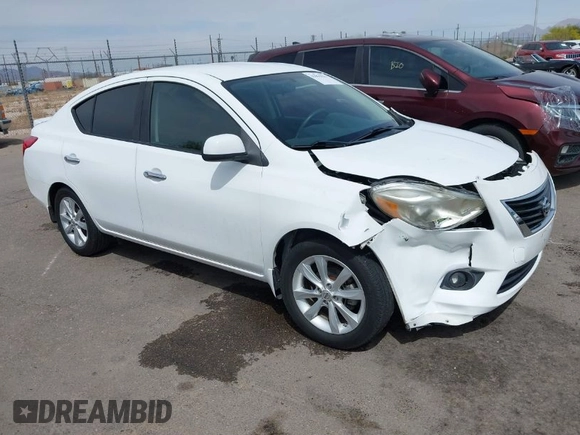 2014 Nissan Versa S Plus with VIN 3N1CN7AP8EL856145, listed as a IAAI auction lot 41896221 with 36,721 mi miles. Bid and sale history available at carsss.com. Image 1.