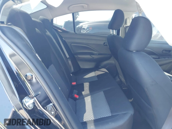 2023 Nissan Versa S z VIN 3N1CN8DV4PL871910, wystawiony jako IAAI lot #41993475 z przebiegiem 8 405 mil mil oraz . Historia ofert i sprzedaży dostępna na DreamBid. Obrazek 8.