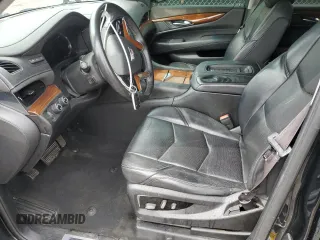 2017 Cadillac Escalade Luxury z VIN 1GYS4BKJXHR357895, wystawiony jako Copart lot #56396535 z przebiegiem 121 127 mil mil oraz Tytuł czysty. Historia ofert i sprzedaży dostępna na DreamBid. Obrazek 7.