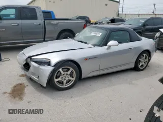 2003 Honda S2000 z VIN JHMAP114X3T001861, wystawiony jako Copart lot #53496815 z przebiegiem 148 120 mil mil oraz Szkoda całkowita • Salvage title. Historia ofert i sprzedaży dostępna na DreamBid. Obrazek 1.
