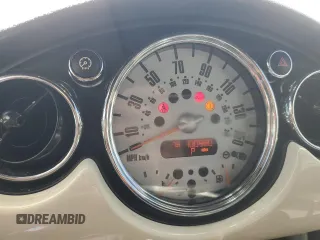 2008 MINI Convertible с VIN WMWRF33538TG18650, выставлен на аукционе Copart как лот 55820245 с пробегом 100 980 миль миль и Списание • Salvage title. История ставок и продаж доступна на DreamBid. Изображение 9.