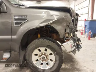 2008 Ford F-250 XL с VIN 1FTSX21568EC86400, выставлен на аукционе IAAI как лот 41674850 с пробегом 104 355 миль миль и . История ставок и продаж доступна на DreamBid. Изображение 19.