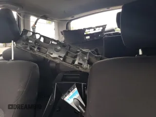 2005 Mitsubishi Endeavor XLS z VIN 4A4MN31S15E015100, wystawiony jako Copart lot #71484764 z przebiegiem Nie podano mil oraz Szkoda całkowita • Salvage title. Historia ofert i sprzedaży dostępna na DreamBid. Obrazek 10.