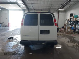 2020 Chevrolet Express Cargo Van with VIN 1GCWGAFGXL1252823, listed as a IAAI auction lot 41536004 with 1 mi miles. Bid and sale history available at carsss.com. Image 17.