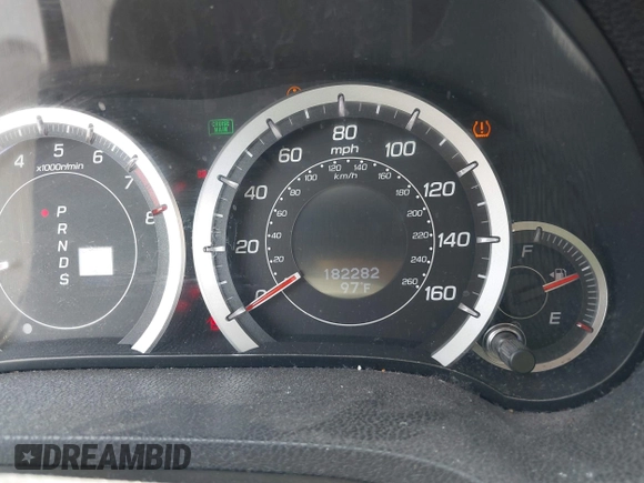 2010 Acura TSX with VIN JH4CU2F69AC036213, listed as a IAAI auction lot 42252656 with 182,282 mi miles and . Bid and sale history available at DreamBid. Image 7.