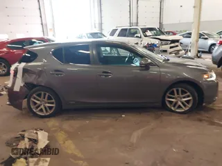2014 Lexus CT 200h with VIN JTHKD5BH6E2189390, listed as a IAAI auction lot 41950039 with 127,943 mi miles and . Bid and sale history available at DreamBid. Image 13.