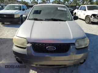 2006 Ford Escape XLT with VIN 1FMCU03176KA38081, listed as a Copart auction lot 53638835 with 163,125 mi miles and Non repairable. Bid and sale history available at DreamBid. Image 5.