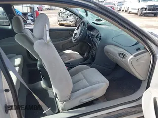 2003 Oldsmobile Alero GL1 z VIN 1G3NL12F53C266556, wystawiony jako IAAI lot #41561869 z przebiegiem 112 894 mil mil oraz . Historia ofert i sprzedaży dostępna na DreamBid. Obrazek 5.