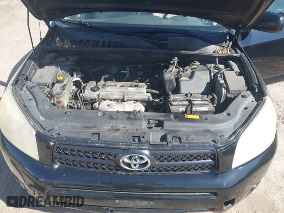 2007 Toyota RAV4 with VIN JTMZD33V376037409, listed as a IAAI auction lot 42001277 with 255,217 mi miles. Bid and sale history available at carsss.com. Image 10.