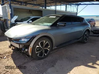 2022 Kia EV6 GT-Line z VIN KNDC44LA4N5072603, wystawiony jako Copart lot #59044835 z przebiegiem 13 047 mil mil oraz Szkoda całkowita • Salvage title. Historia ofert i sprzedaży dostępna na DreamBid. Obrazek 1.