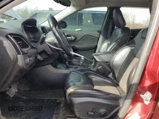2019 Jeep Cherokee Latitude Plus with VIN 1C4PJMLX8KD369356, listed as a Copart auction lot 45351885 with 134,633 mi miles and Salvage Title. Bid and sale history available at carsss.com. Image 7.