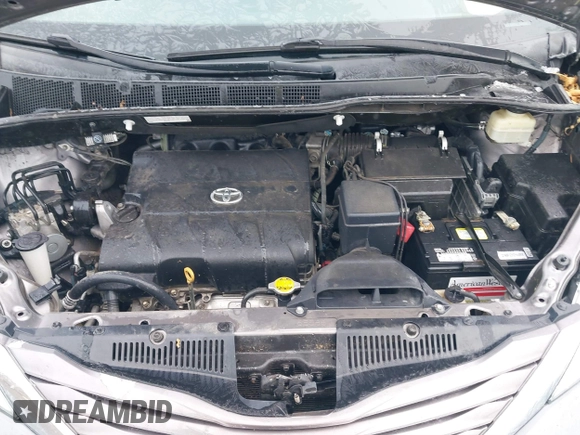 2016 Toyota Sienna LE with VIN 5TDJK3DC6GS142669, listed as a IAAI auction lot 41436771 with 135,715 mi miles. Bid and sale history available at carsss.com. Image 10.