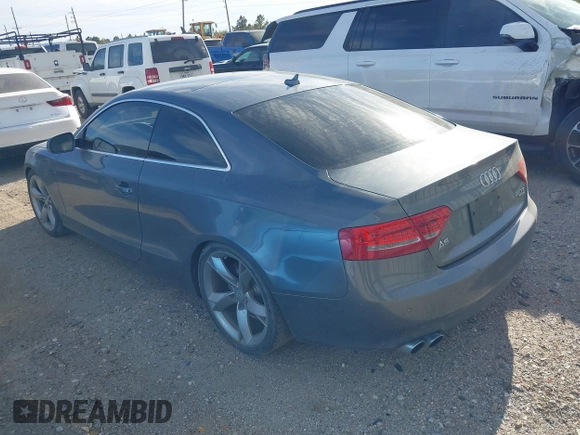 2012 Audi A5 Premium Plus z VIN WAULFAFR3CA026756, wystawiony jako IAAI lot #41824538 z przebiegiem 60 304 mil mil oraz . Historia ofert i sprzedaży dostępna na DreamBid. Obrazek 3.