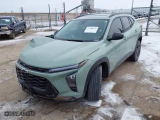 2024 Chevrolet Trax ACTIV with VIN KL77LKE22RC202181, listed as a IAAI auction lot 41588672 with 14,930 mi miles. Bid and sale history available at carsss.com. Image 17.