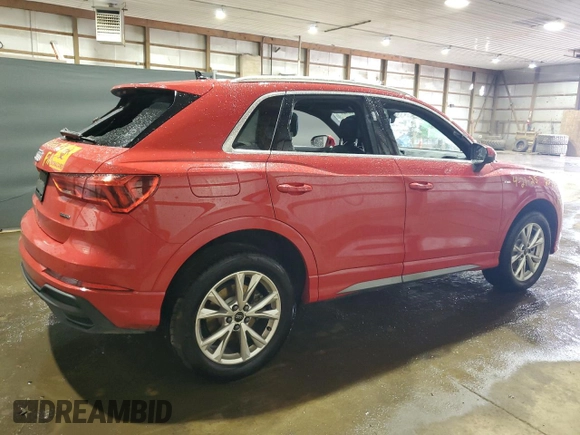 2025 Audi Q3 S line Premium z VIN WA1DECF30S1016132, wystawiony jako Copart lot #55785515 z przebiegiem Nie podano mil oraz Czysty tytuł • Clean title. Historia ofert i sprzedaży dostępna na DreamBid. Obrazek 3.