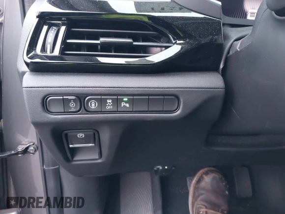 2024 Acura MDX Technology with VIN 5J8YE1H42RL007580, listed as a IAAI auction lot 42554211 with 24,978 mi miles and . Bid and sale history available at DreamBid. Image 20.