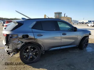 2022 Buick Envision Essence with VIN LRBFZPR4XND021791, listed as a Copart auction lot 85092814 with 27,214 mi miles and Salvage Title. Bid and sale history available at carsss.com. Image 3.