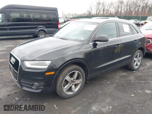 2015 Audi Q3 Premium Plus z VIN WA1EFCFS6FR012425, wystawiony jako IAAI lot #42042484 z przebiegiem 139 012 mil mil oraz . Historia ofert i sprzedaży dostępna na DreamBid. Obrazek 17.