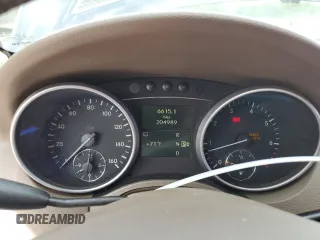 2011 Mercedes-Benz M 350 z VIN 4JGBB8GB7BA650767, wystawiony jako Copart lot #56570845 z przebiegiem 204 989 mil mil oraz Szkoda całkowita • Salvage title. Historia ofert i sprzedaży dostępna na DreamBid. Obrazek 9.