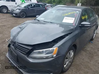 2011 Volkswagen Jetta SE with VIN 3VWDZ7AJ9BM346231, listed as a IAAI auction lot 42611214 with 145,045 mi miles and . Bid and sale history available at DreamBid. Image 2.