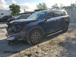 2023 Nissan Pathfinder SL z VIN 5N1DR3CB3PC205502, wystawiony jako Copart lot #54194065 z przebiegiem 35 820 mil mil oraz Szkoda całkowita • Salvage title. Historia ofert i sprzedaży dostępna na DreamBid. Obrazek 1.