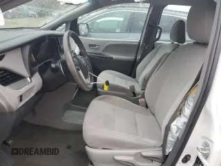 2017 Toyota Sienna L with VIN 5TDZZ3DC4HS785327, listed as a Copart auction lot 49284405 with 86,225 mi miles and Salvage Title. Bid and sale history available at DreamBid. Image 7.