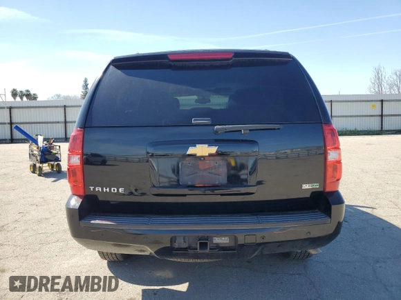 2012 Chevrolet Tahoe LT z VIN 1GNSKBE03CR235054, wystawiony jako Copart lot #47455285 z przebiegiem 174 217 mil mil oraz Szkoda całkowita • Salvage title. Historia ofert i sprzedaży dostępna na DreamBid. Obrazek 6.