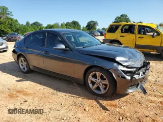 2015 BMW 3 Series 328i с VIN WBA3A5G50FNS83503, выставлен на аукционе Copart как лот 62821095 с пробегом 81 628 миль миль и Списание • Salvage title. История ставок и продаж доступна на DreamBid. Изображение 4.