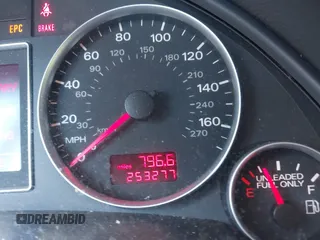 2006 Audi A4 2.0T z VIN WAUDF78E66A133189, wystawiony jako IAAI lot #41728430 z przebiegiem 253 277 mil mil oraz . Historia ofert i sprzedaży dostępna na DreamBid. Obrazek 15.