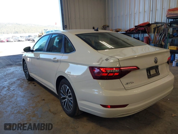 2021 Volkswagen Jetta S z VIN 3VWC57BU5MM046236, wystawiony jako IAAI lot #41740297 z przebiegiem 57 769 mil mil oraz . Historia ofert i sprzedaży dostępna na DreamBid. Obrazek 3.