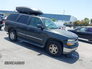 2005 Chevrolet Tahoe LS z VIN 1GNEK13T15J263926, wystawiony jako IAAI lot #42497774 z przebiegiem 342 968 mil mil oraz . Historia ofert i sprzedaży dostępna na DreamBid. Obrazek 1.