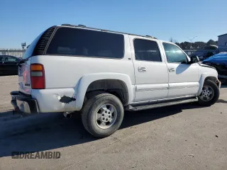 2001 Chevrolet Suburban LS with VIN 3GNFK16T31G177271, listed as a Copart auction lot 89349205 with 404,627 mi miles and Salvage Title. Bid and sale history available at carsss.com. Image 3.