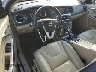 2014 Volvo S60 T5 z VIN YV1612FSXE2277644, wystawiony jako Copart lot #41397985 z przebiegiem 153 945 mil mil oraz Szkoda całkowita • Salvage title. Historia ofert i sprzedaży dostępna na DreamBid. Obrazek 8.