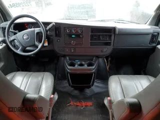 2014 GMC Savana z VIN 1GJZ7ZFG0E1197144, wystawiony jako Copart lot #72229594 z przebiegiem 53 783 mil mil oraz Szkoda całkowita • Salvage title. Historia ofert i sprzedaży dostępna na DreamBid. Obrazek 8.