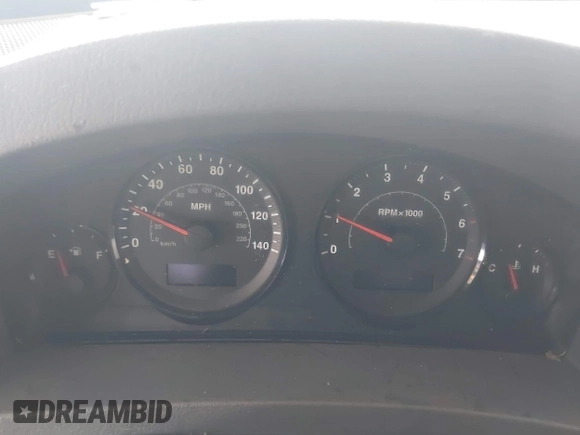 2005 Jeep Grand Cherokee Laredo with VIN 1J4GR48KX5C589625, listed as a IAAI auction lot 42699102 with Not provided miles and . Bid and sale history available at DreamBid. Image 7.