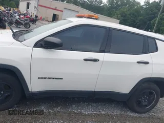 2019 Jeep Compass Sport z VIN 3C4NJCAB7KT646551, wystawiony jako IAAI lot #42603669 z przebiegiem 73 110 mil mil oraz . Historia ofert i sprzedaży dostępna na DreamBid. Obrazek 14.