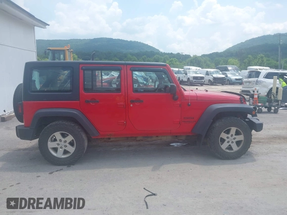 2015 Jeep Wrangler Unlimited Sport RHD with VIN 1C4BJWKG4FL679572, listed as a IAAI auction lot 42568920 with 183,907 mi miles and . Bid and sale history available at DreamBid. Image 13.