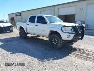 2012 Toyota Tacoma z VIN 5TFLU4ENXCX030423, wystawiony jako IAAI lot #42291162 z przebiegiem 257 982 mil mil oraz . Historia ofert i sprzedaży dostępna na DreamBid. Obrazek 1.