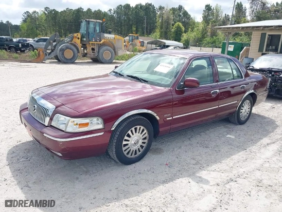2006 Mercury Grand Marquis LS Premium with VIN 2MEHM75V26X621396, listed as a IAAI auction lot 41928996 with 230,311 mi miles. Bid and sale history available at carsss.com. Image 2.