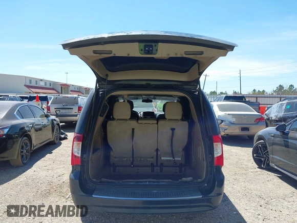 2013 Chrysler Town & Country Touring with VIN 2C4RC1BGXER216837, listed as a IAAI auction lot 41813424 with 216,395 mi miles and . Bid and sale history available at DreamBid. Image 12.