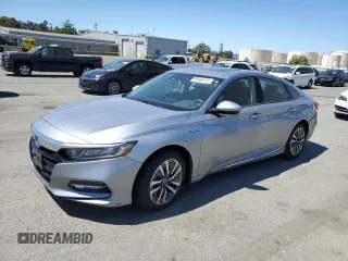 2018 Honda Accord EX with VIN 1HGCV3F48JA014834, listed as a Copart auction lot 60956015 with 100,542 mi miles and Clean title. Bid and sale history available at DreamBid. Image 1.