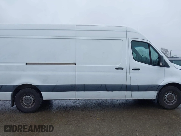 2020 Mercedes-Benz Sprinter Cargo with VIN W1W4ECHY2LT042904, listed as a IAAI auction lot 41567553 with 218,889 mi miles and . Bid and sale history available at carsss.com. Image 14.