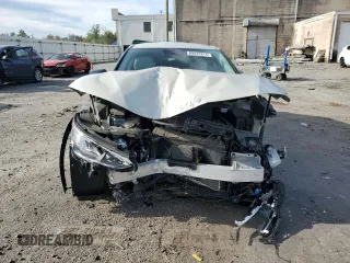 2022 Kia EV6 Wind with VIN KNDC3DLC7N5070431, listed as a Copart auction lot 69872814 with 38,197 mi miles and Salvage Title. Bid and sale history available at carsss.com. Image 5.